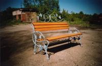 Кованое изделие - скамейка уличная с элементами ковки Компания «ЛОЗА»